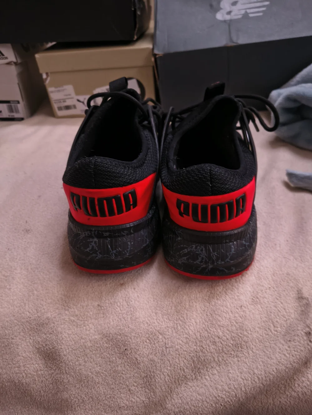 Puma Men’s Black/Red Athletic Sneakers Sz13